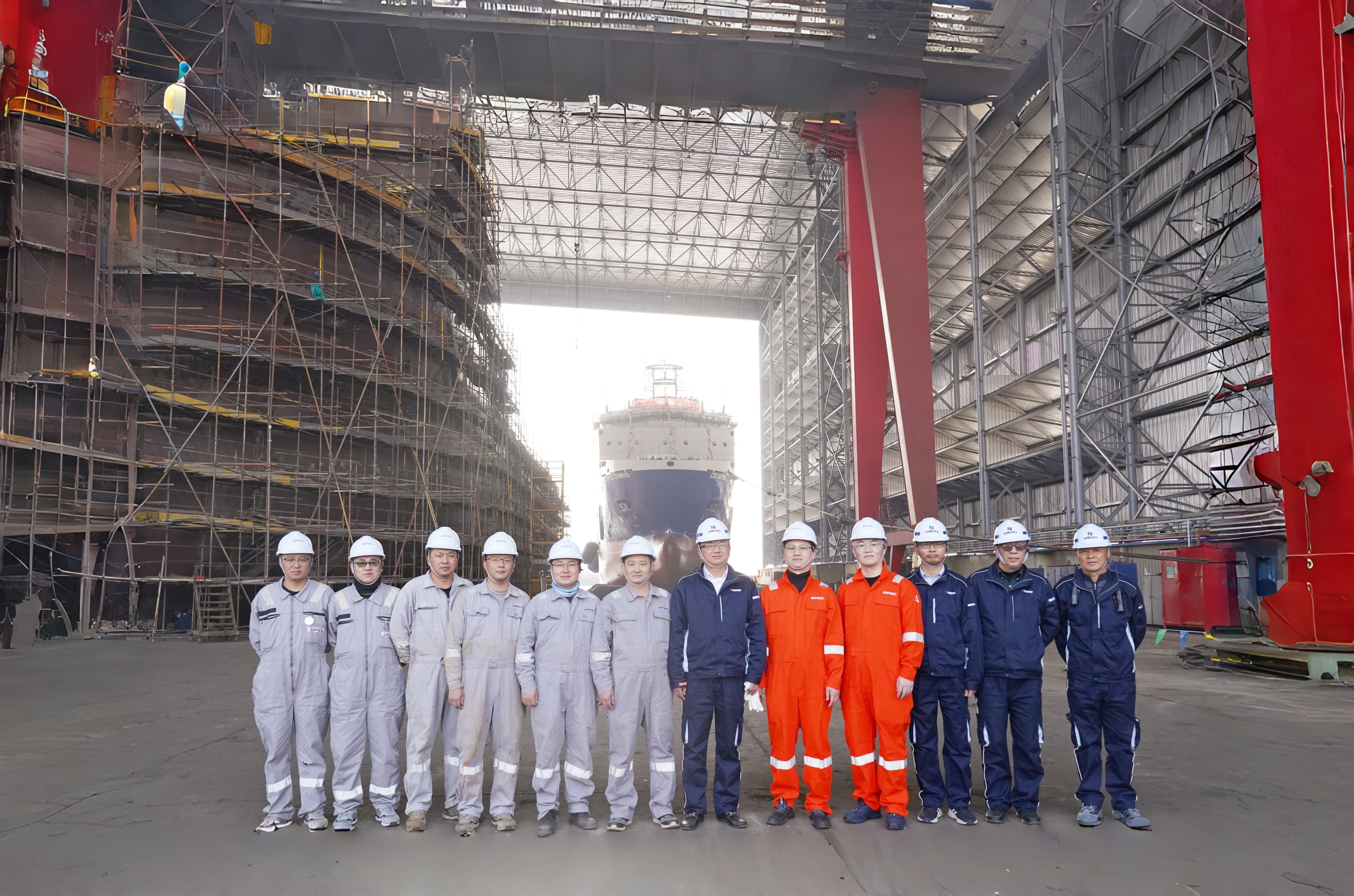 子公司潤邦海洋SPP40平臺供應船第三艘船N1055船順利吉水(圖1)